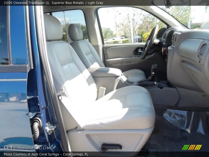 Superior Blue Metallic / Light Gray 2006 Chevrolet TrailBlazer LS