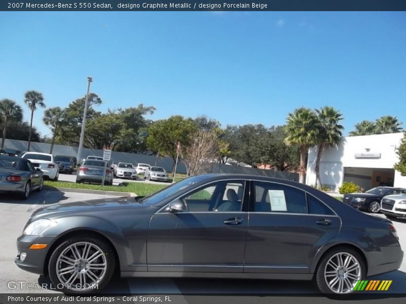 designo Graphite Metallic / designo Porcelain Beige 2007 Mercedes-Benz S 550 Sedan
