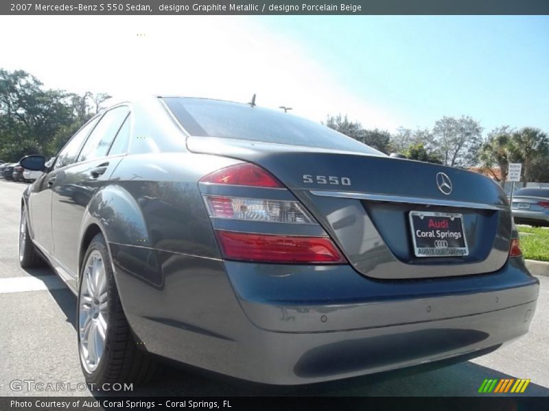 designo Graphite Metallic / designo Porcelain Beige 2007 Mercedes-Benz S 550 Sedan