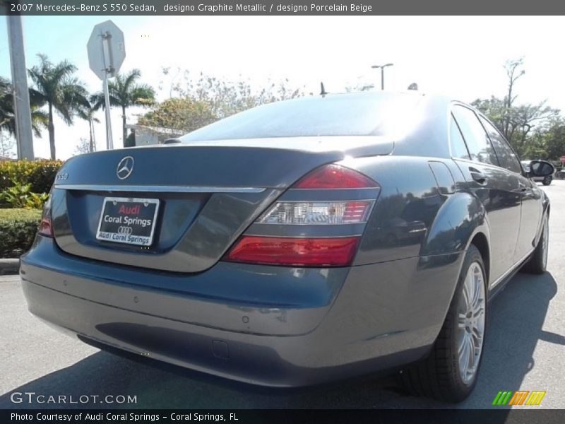 designo Graphite Metallic / designo Porcelain Beige 2007 Mercedes-Benz S 550 Sedan