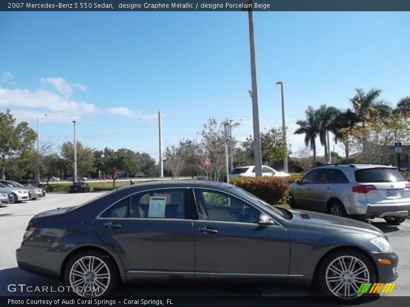 designo Graphite Metallic / designo Porcelain Beige 2007 Mercedes-Benz S 550 Sedan