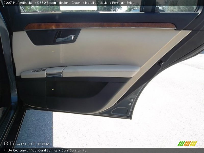 designo Graphite Metallic / designo Porcelain Beige 2007 Mercedes-Benz S 550 Sedan