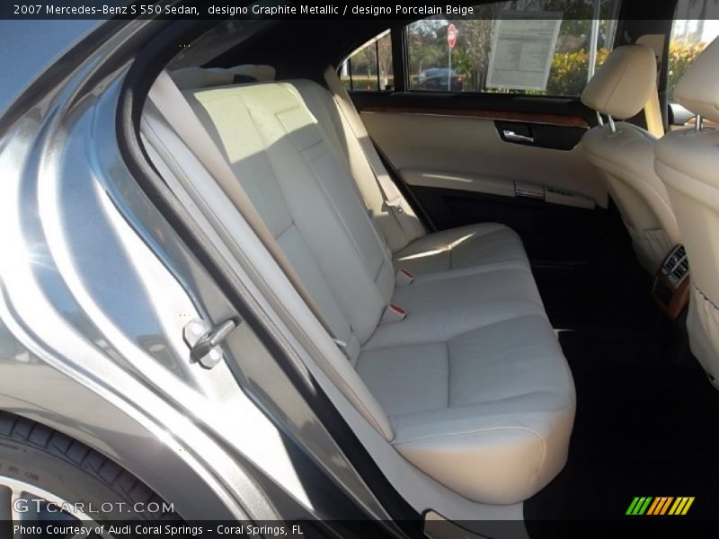 designo Graphite Metallic / designo Porcelain Beige 2007 Mercedes-Benz S 550 Sedan