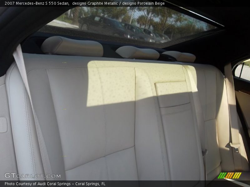 designo Graphite Metallic / designo Porcelain Beige 2007 Mercedes-Benz S 550 Sedan