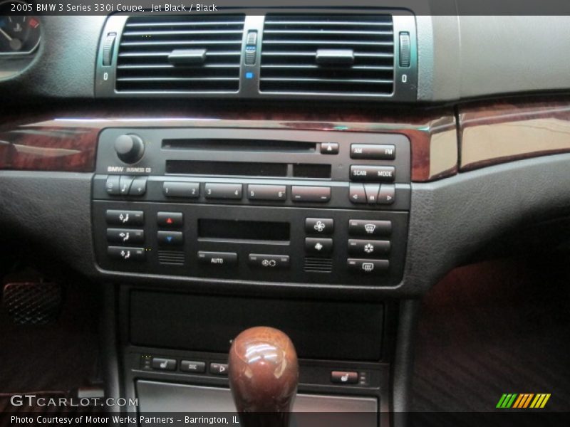 Jet Black / Black 2005 BMW 3 Series 330i Coupe