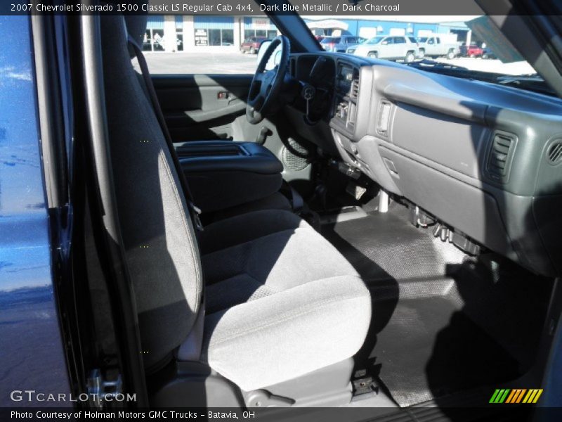 Dark Blue Metallic / Dark Charcoal 2007 Chevrolet Silverado 1500 Classic LS Regular Cab 4x4