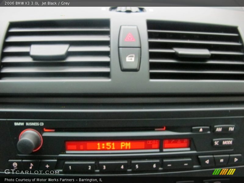 Controls of 2006 X3 3.0i