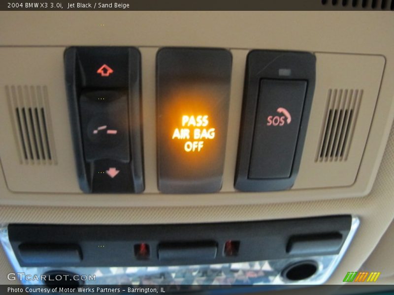 Jet Black / Sand Beige 2004 BMW X3 3.0i