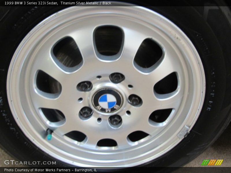 Titanium Silver Metallic / Black 1999 BMW 3 Series 323i Sedan
