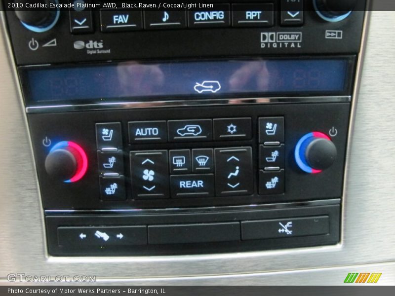 Controls of 2010 Escalade Platinum AWD