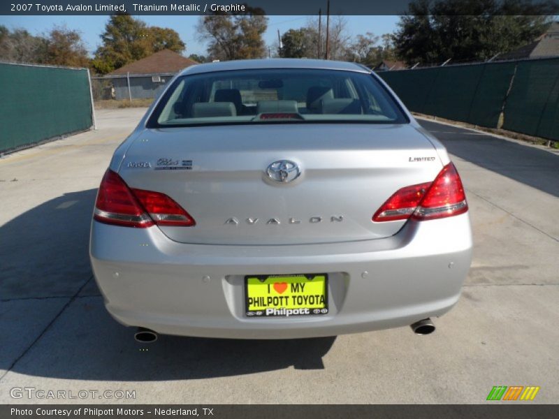 Titanium Metallic / Graphite 2007 Toyota Avalon Limited