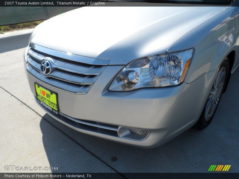 Titanium Metallic / Graphite 2007 Toyota Avalon Limited