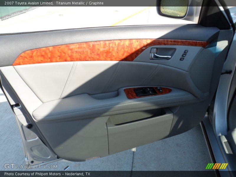 Titanium Metallic / Graphite 2007 Toyota Avalon Limited