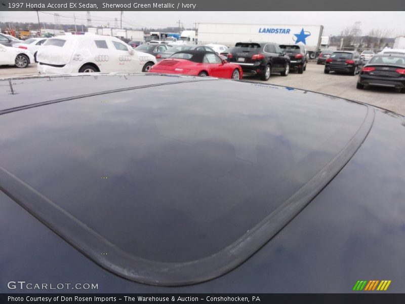 Sherwood Green Metallic / Ivory 1997 Honda Accord EX Sedan