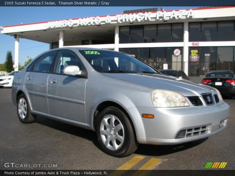 Titanium Silver Metallic / Gray 2005 Suzuki Forenza S Sedan