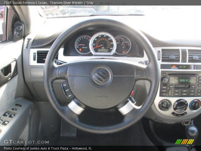 Titanium Silver Metallic / Gray 2005 Suzuki Forenza S Sedan