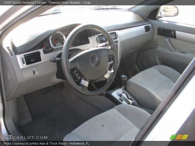Titanium Silver Metallic / Gray 2005 Suzuki Forenza S Sedan