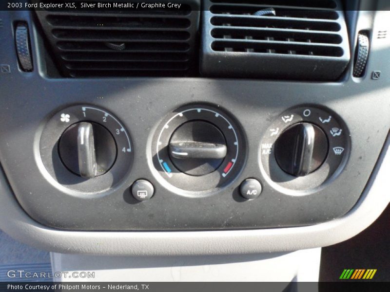 Silver Birch Metallic / Graphite Grey 2003 Ford Explorer XLS