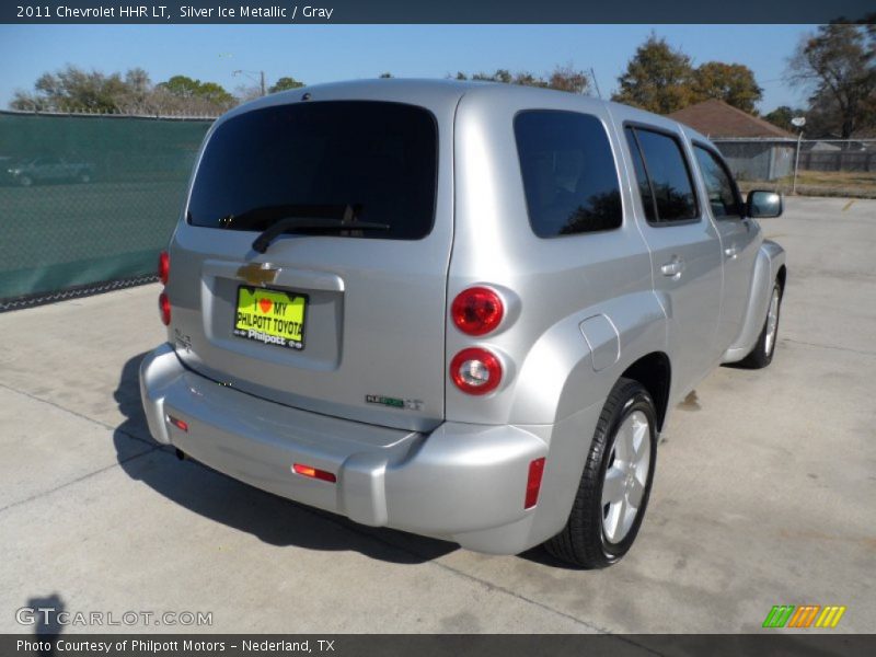 Silver Ice Metallic / Gray 2011 Chevrolet HHR LT