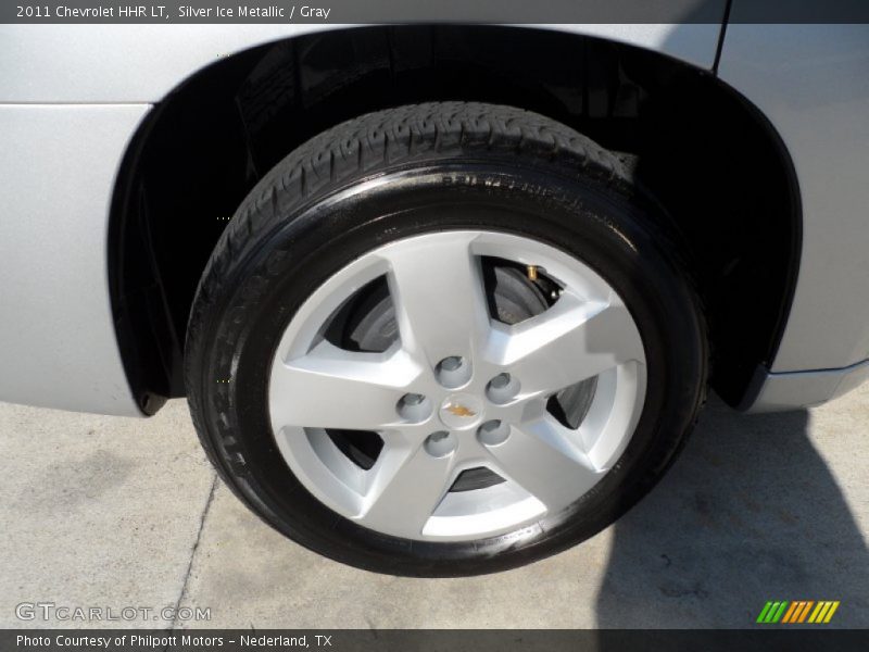 Silver Ice Metallic / Gray 2011 Chevrolet HHR LT