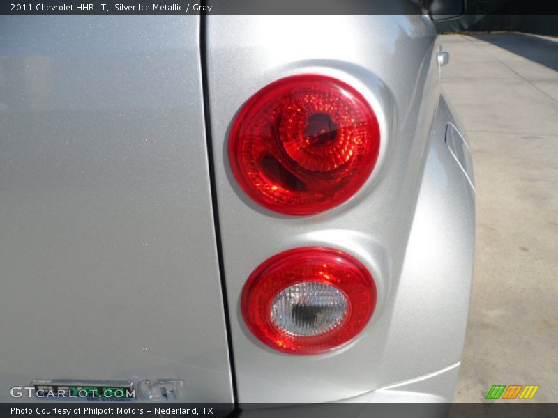 Silver Ice Metallic / Gray 2011 Chevrolet HHR LT