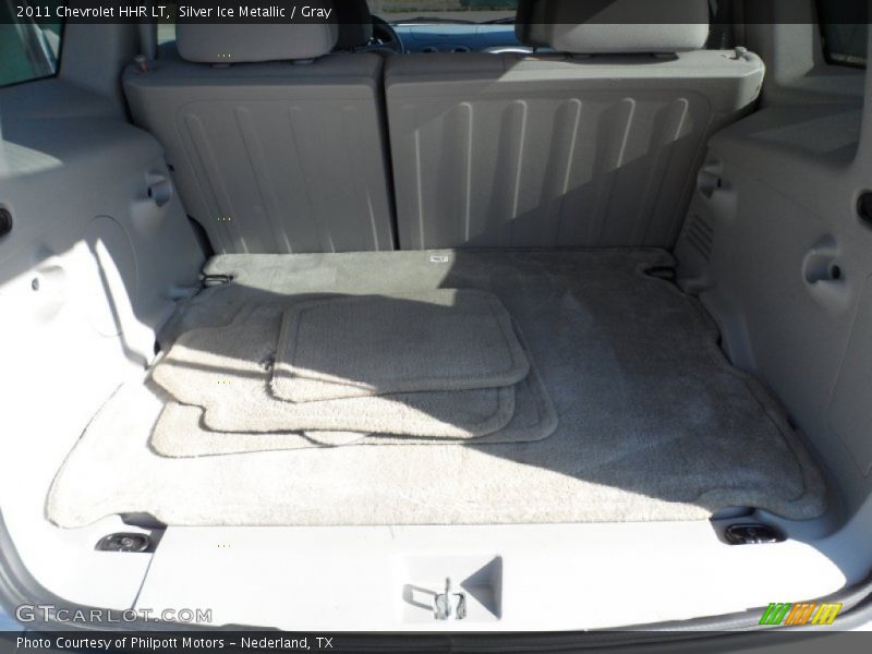 Silver Ice Metallic / Gray 2011 Chevrolet HHR LT