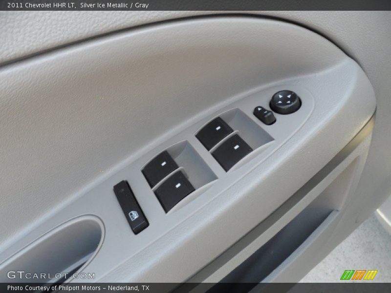 Silver Ice Metallic / Gray 2011 Chevrolet HHR LT
