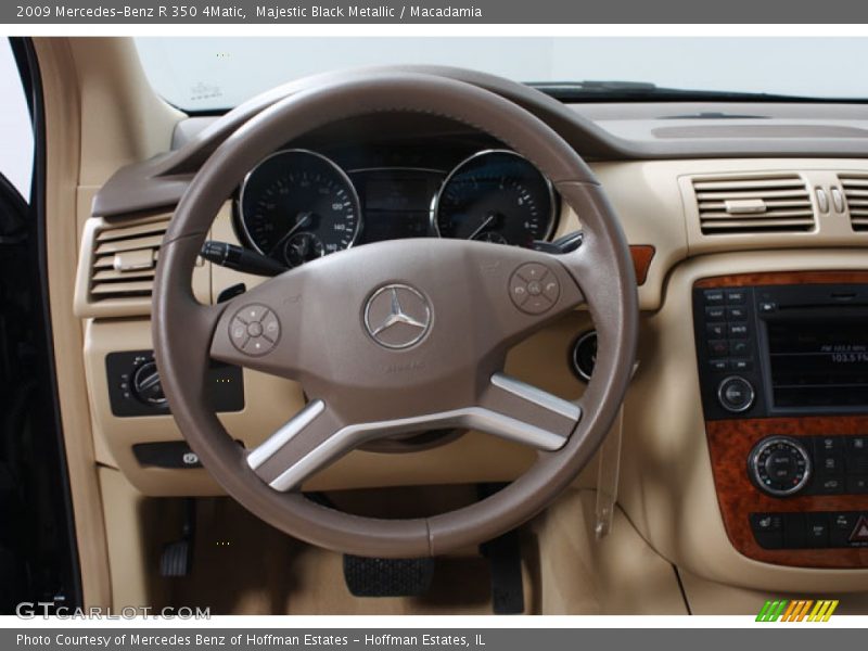  2009 R 350 4Matic Steering Wheel