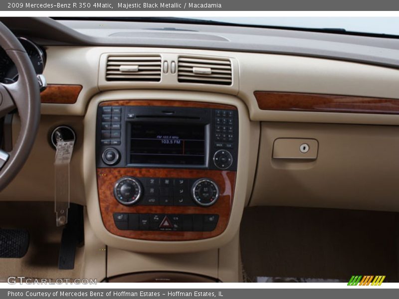 Majestic Black Metallic / Macadamia 2009 Mercedes-Benz R 350 4Matic