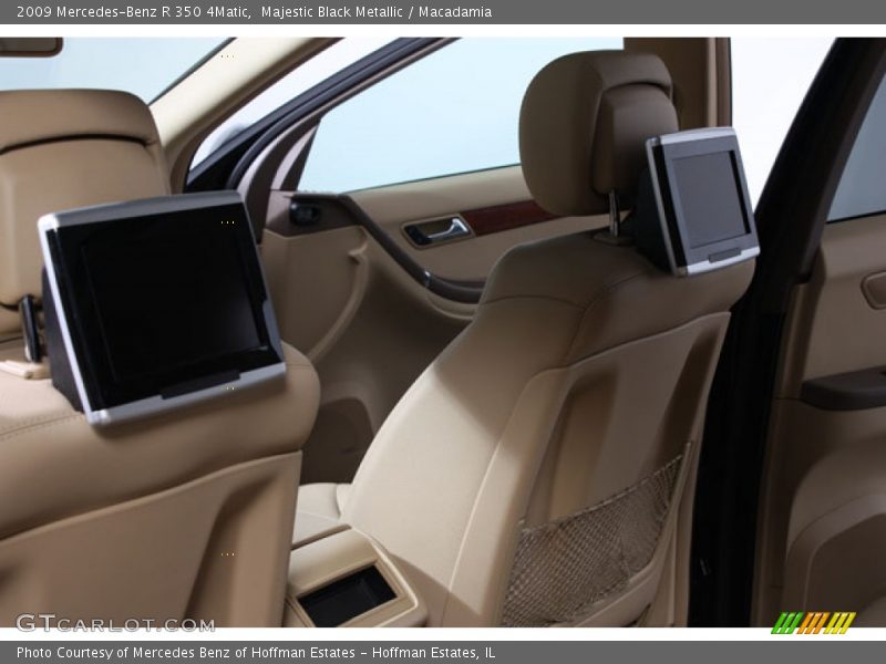 Majestic Black Metallic / Macadamia 2009 Mercedes-Benz R 350 4Matic
