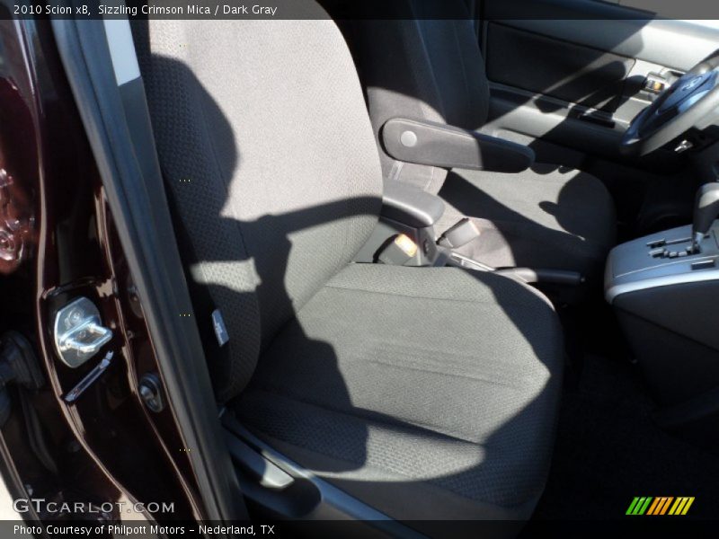 Sizzling Crimson Mica / Dark Gray 2010 Scion xB