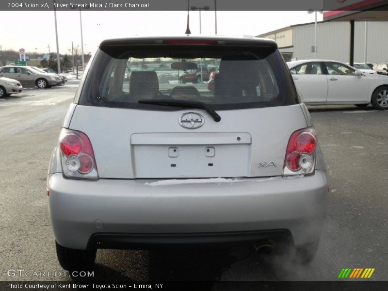 Silver Streak Mica / Dark Charcoal 2004 Scion xA