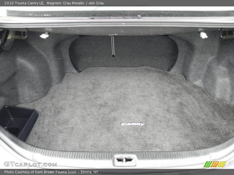 Magnetic Gray Metallic / Ash Gray 2010 Toyota Camry LE