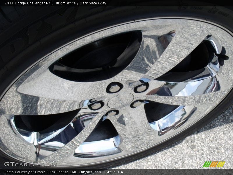 Bright White / Dark Slate Gray 2011 Dodge Challenger R/T