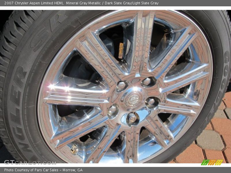 Mineral Gray Metallic / Dark Slate Gray/Light Slate Gray 2007 Chrysler Aspen Limited HEMI