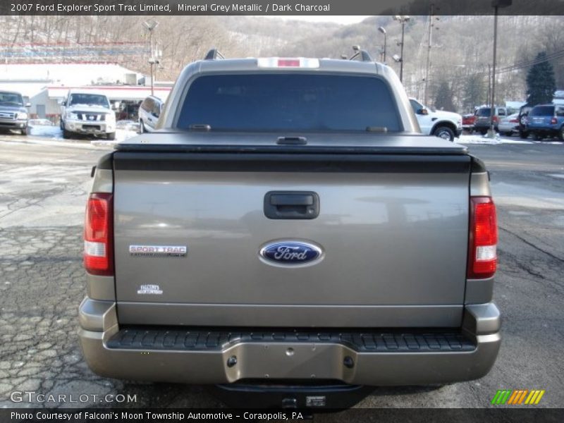 Mineral Grey Metallic / Dark Charcoal 2007 Ford Explorer Sport Trac Limited