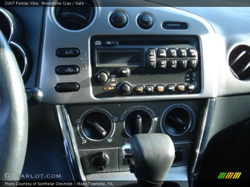 Moonstone Gray / Slate 2007 Pontiac Vibe