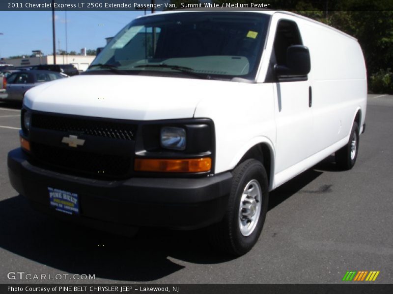 Summit White / Medium Pewter 2011 Chevrolet Express LT 2500 Extended Passenger Van