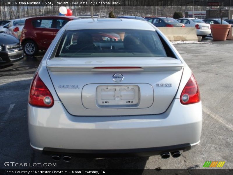 Radiant Silver Metallic / Charcoal Black 2008 Nissan Maxima 3.5 SE
