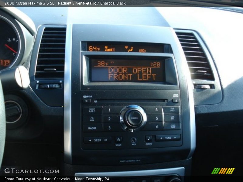 Radiant Silver Metallic / Charcoal Black 2008 Nissan Maxima 3.5 SE
