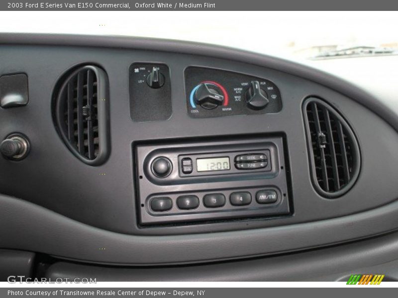 Oxford White / Medium Flint 2003 Ford E Series Van E150 Commercial