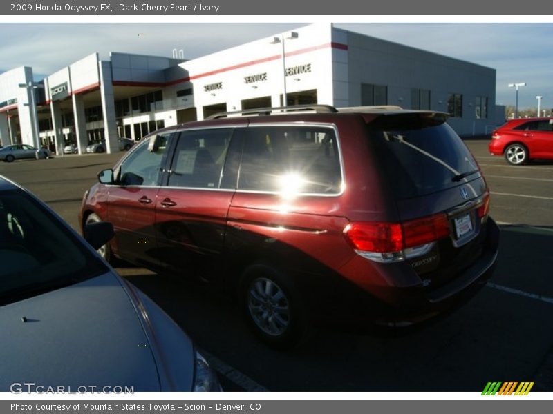 Dark Cherry Pearl / Ivory 2009 Honda Odyssey EX