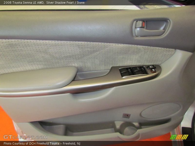 Silver Shadow Pearl / Stone 2008 Toyota Sienna LE AWD