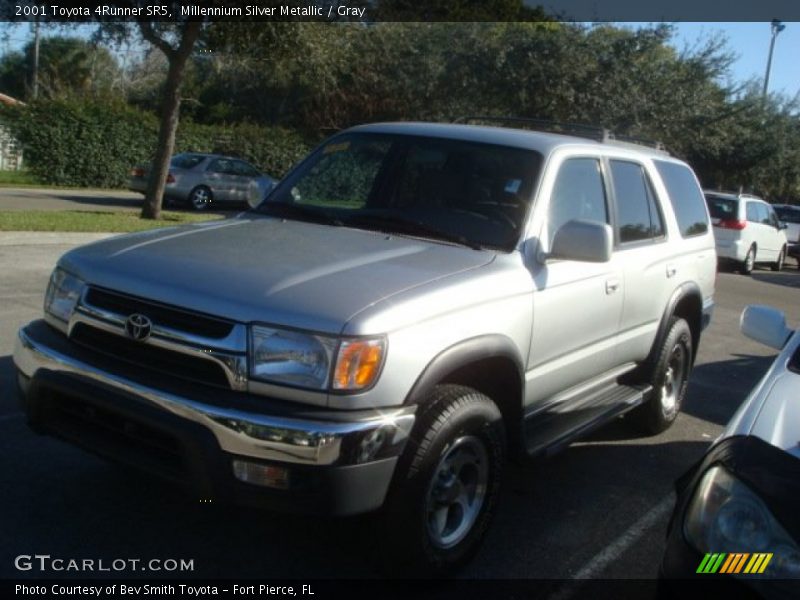 Millennium Silver Metallic / Gray 2001 Toyota 4Runner SR5
