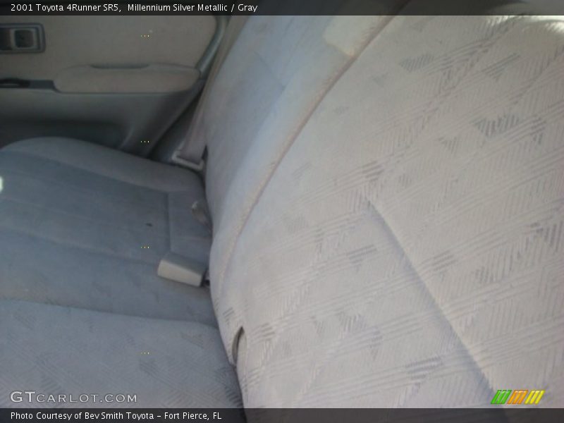 Millennium Silver Metallic / Gray 2001 Toyota 4Runner SR5