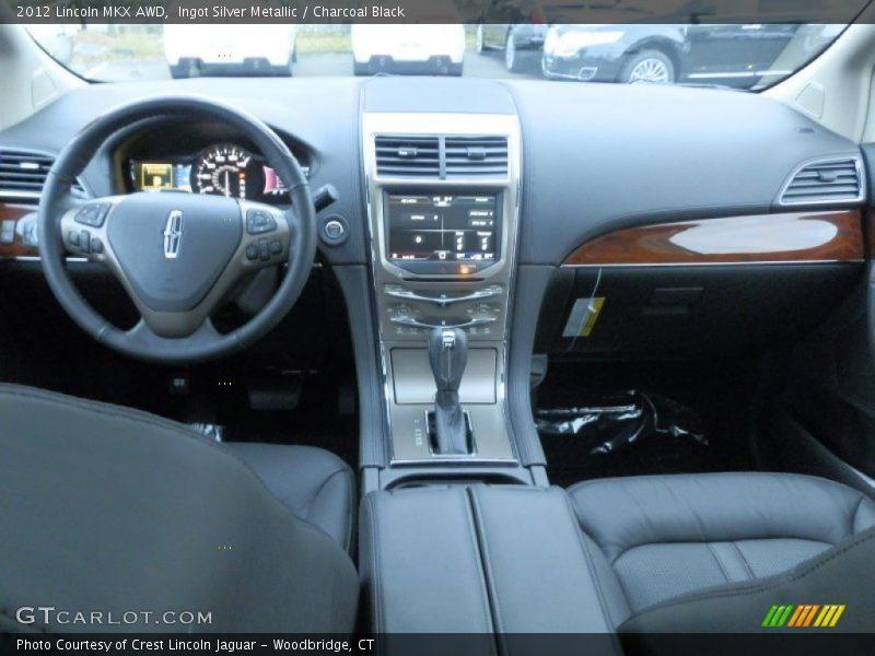 Dashboard of 2012 MKX AWD