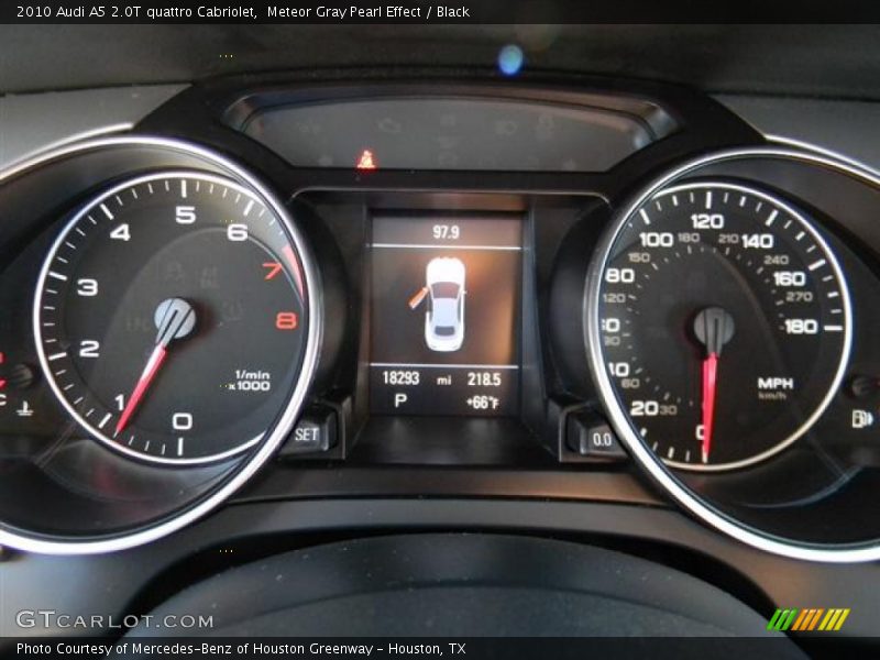  2010 A5 2.0T quattro Cabriolet 2.0T quattro Cabriolet Gauges