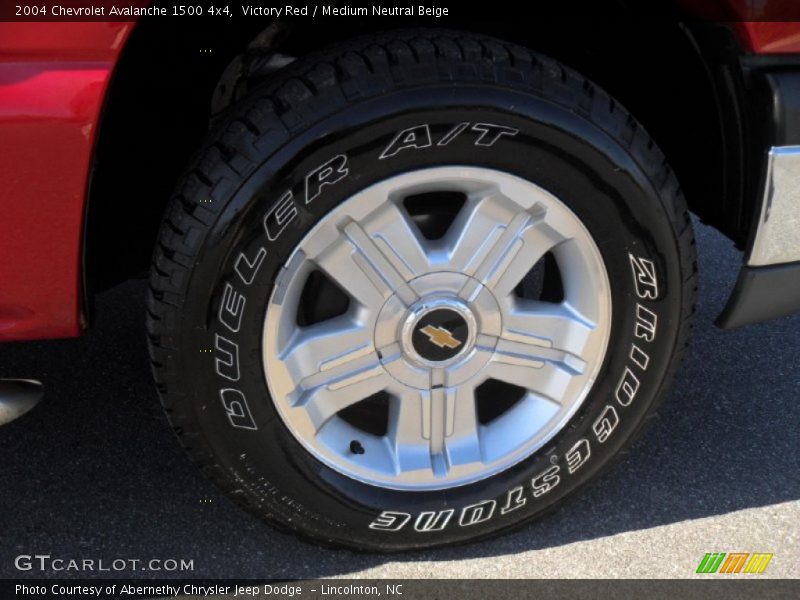 Victory Red / Medium Neutral Beige 2004 Chevrolet Avalanche 1500 4x4