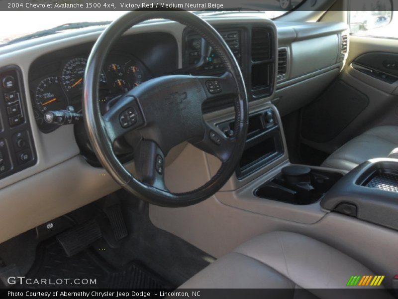 Victory Red / Medium Neutral Beige 2004 Chevrolet Avalanche 1500 4x4