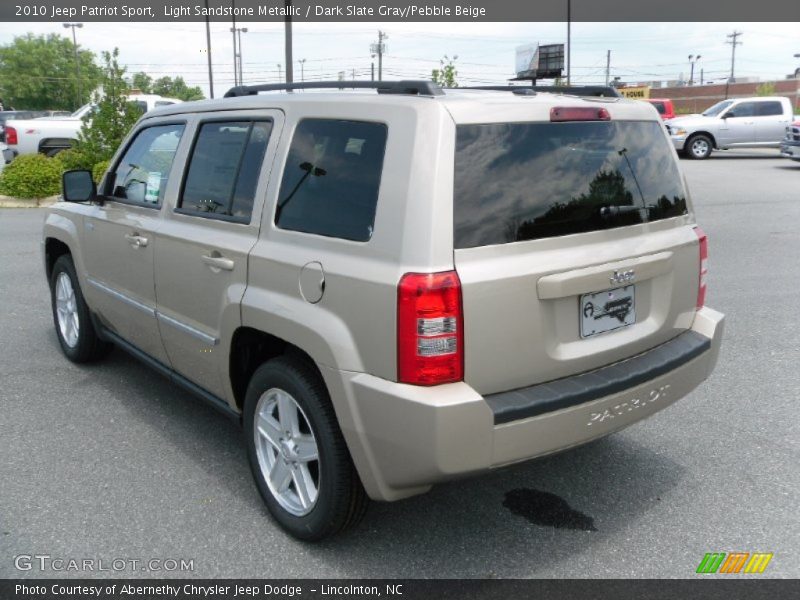 Light Sandstone Metallic / Dark Slate Gray/Pebble Beige 2010 Jeep Patriot Sport